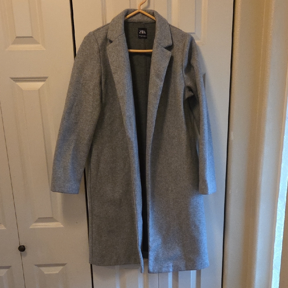 Zara Women's Elegant Gray Trench Coat